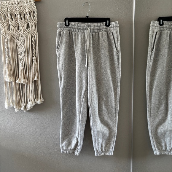 Fabletics Heather Gray Joggers - Picture 1 of 4